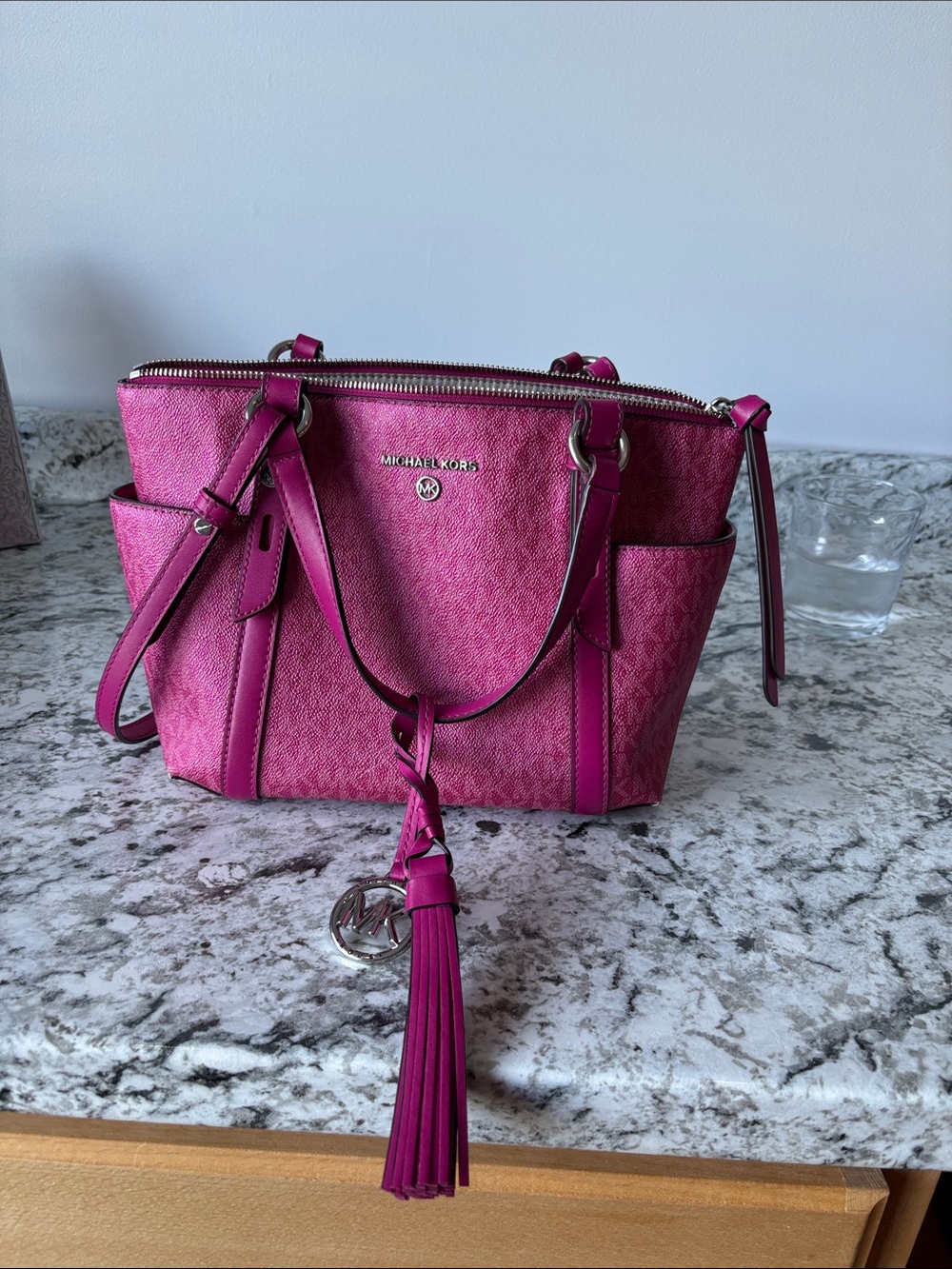Michael Kors Hot Pink Signature Tote with Tassel Charm - Picture 1 of 7